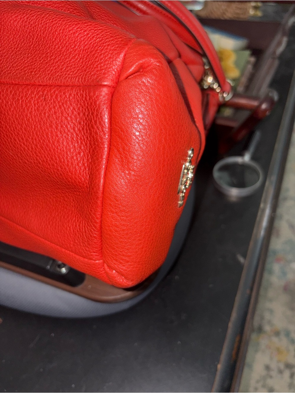 EUC Coach shoulder bag with 3 compartments - Picture 8 of 9